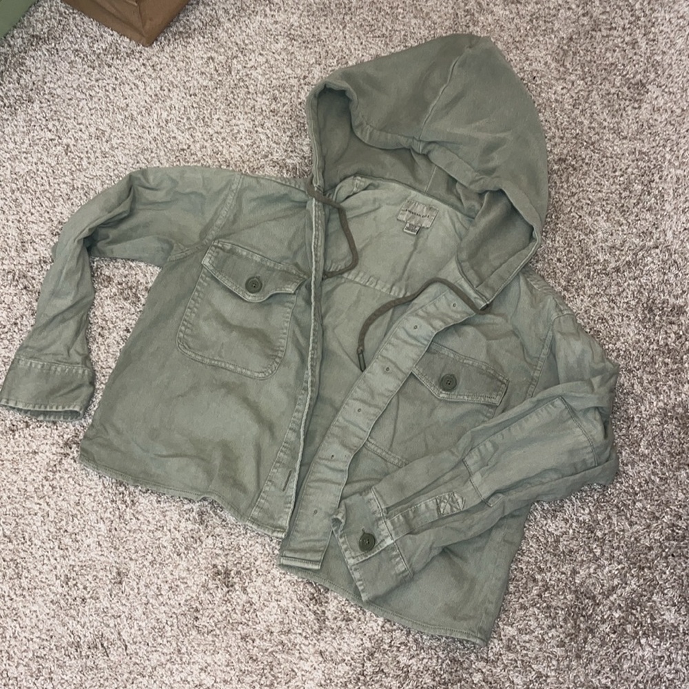 AEO // Green Button Jacket - Picture 2 of 6